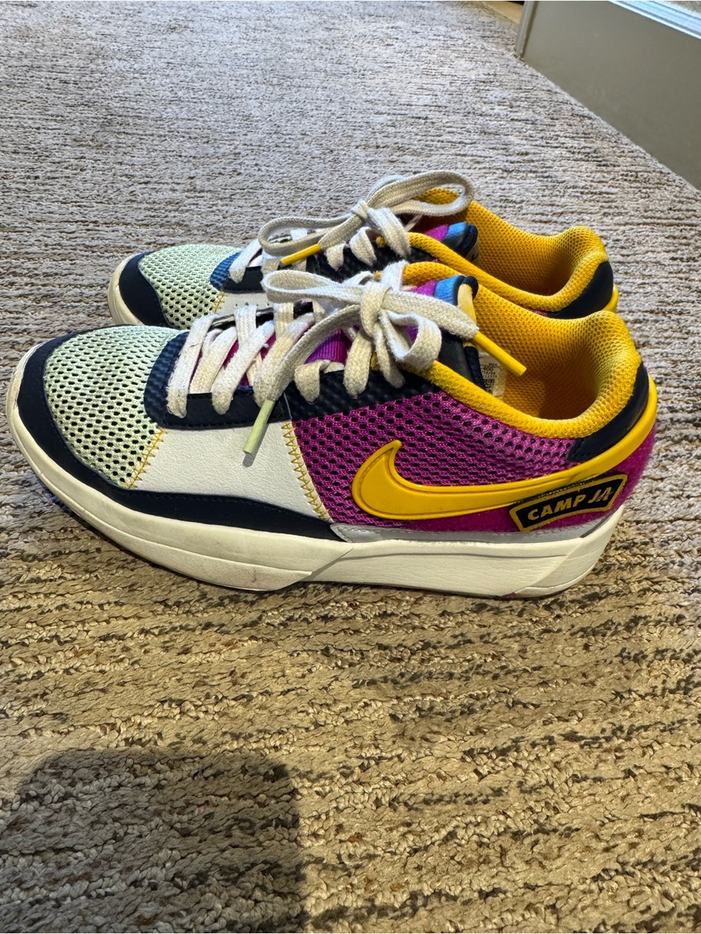 Nike Kids Ja 1 SE Camp Ja size 4